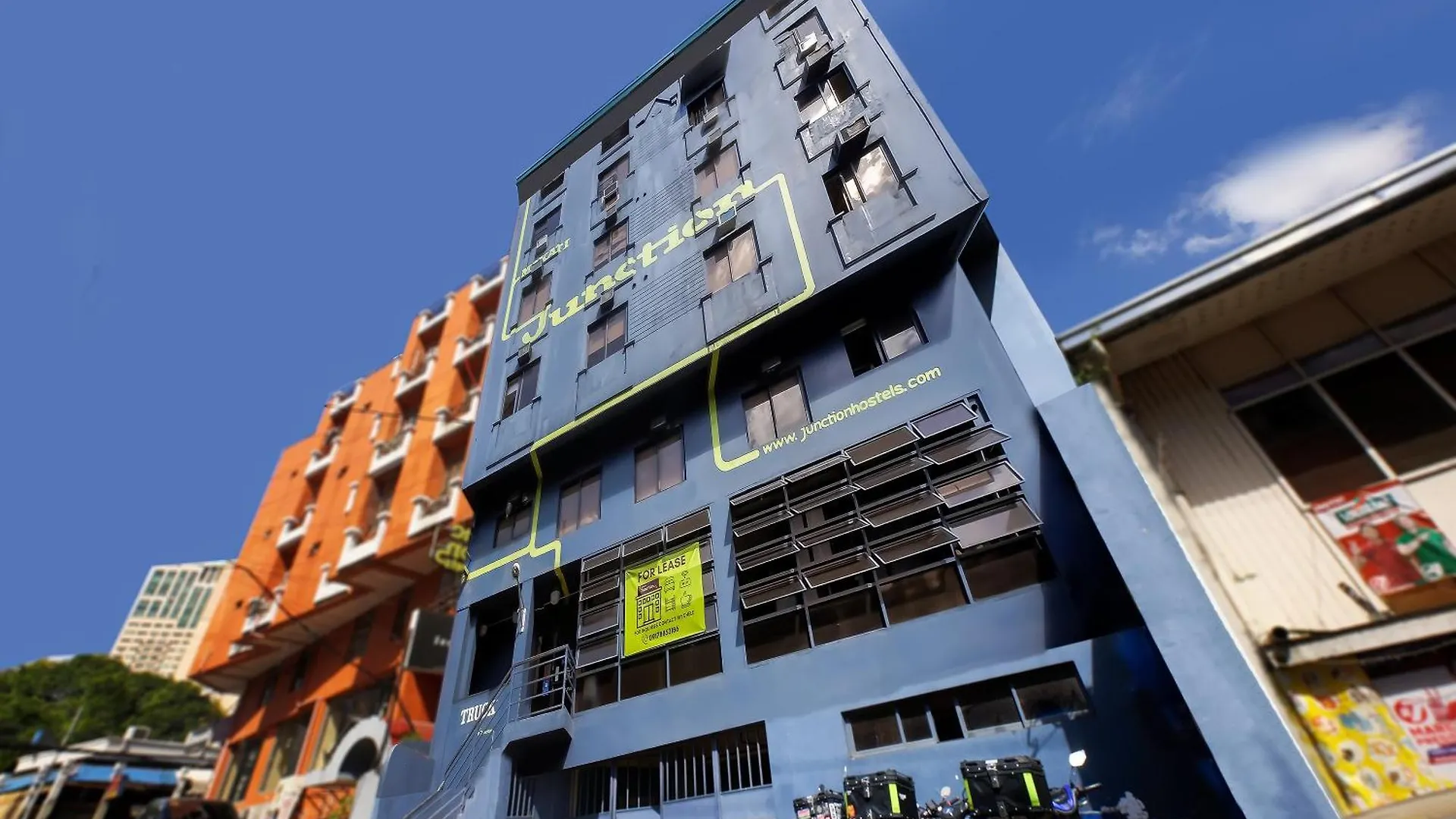 Spot On Junction Hostel Makati City