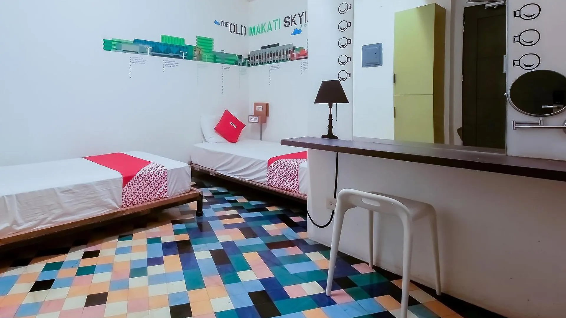 Spot On Junction Hostel Makati City Hotel