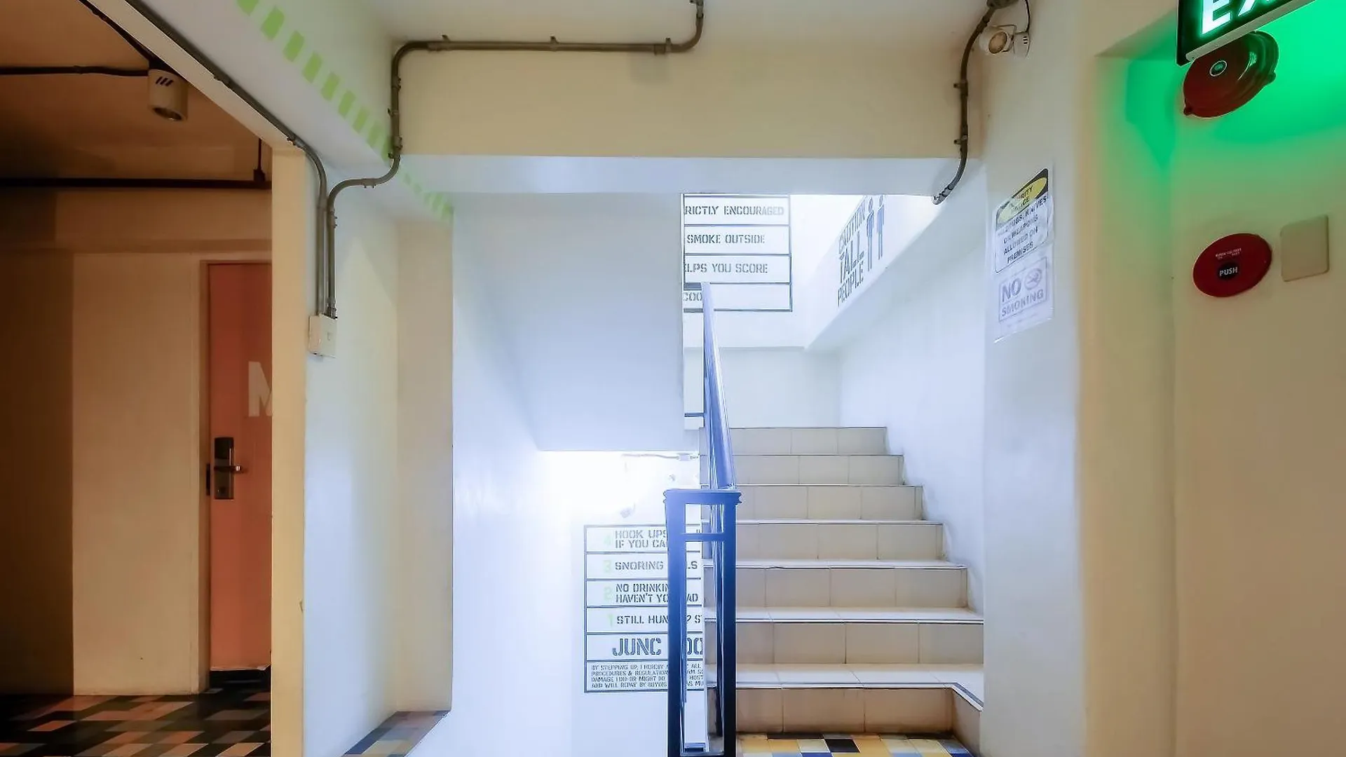 Spot On Junction Hostel Makati City